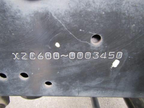 بیرون از درب شماره سریال موتورسیکلت باتری دستکاری شده است